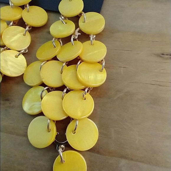 Designs by Jil yellow dangling earrings-NWT - Picture 3 of 9